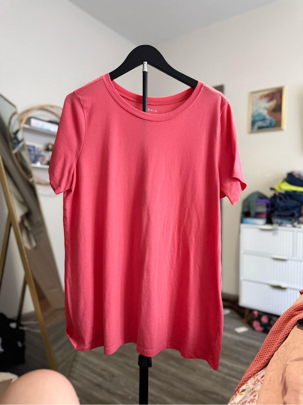 torrid Coral Pink Crewneck Short Sleeve Tee